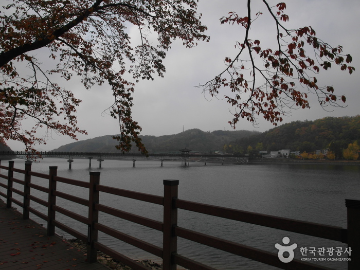 Andongho Lake (안동호)