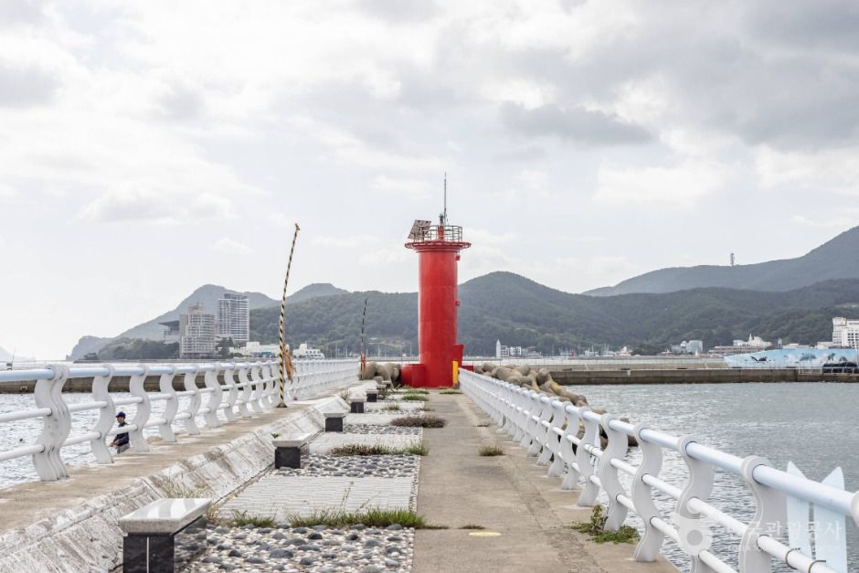 thumbnail-동호항방파제-6