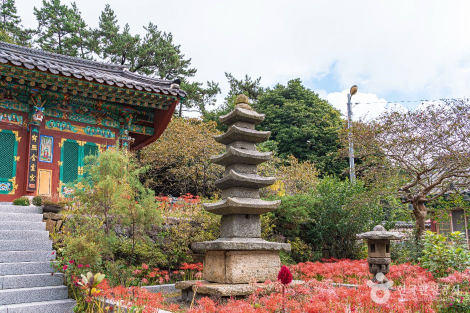 상만리오층석탑