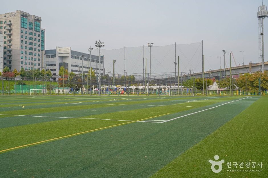 살곶이체육공원