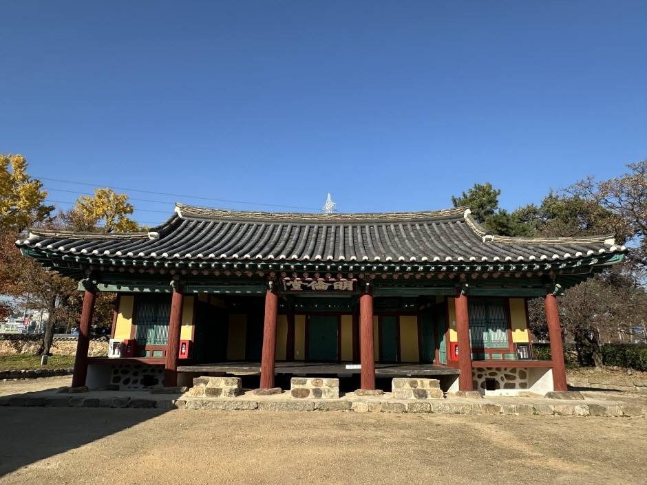 thumbnail-광주향교-2