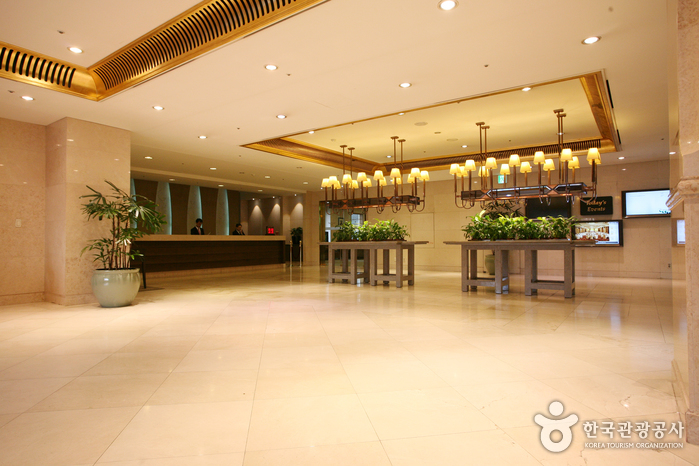 Отель Grand Daegu Hotel (대구그랜드호텔)0