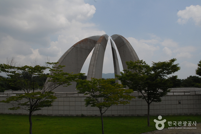 The Independence Hall of Korea (독립기념관)
