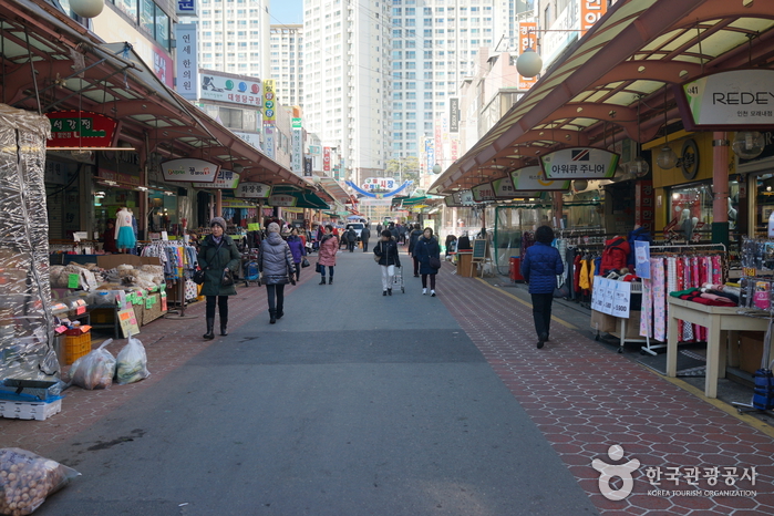 仁川モレネ市場（인천 모래내시장）