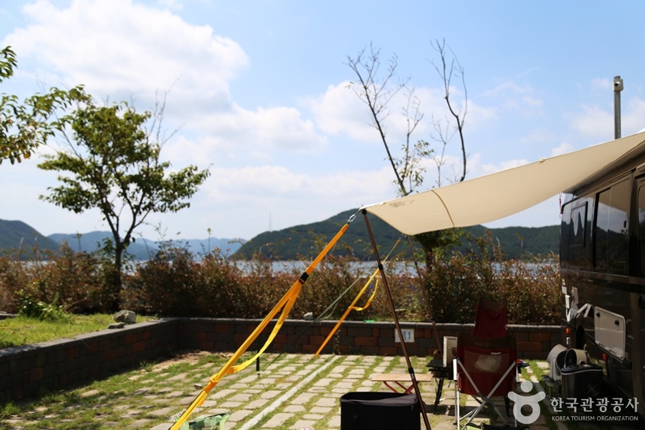 Ssanggeun Auto Campground (쌍근오토캠핑장)