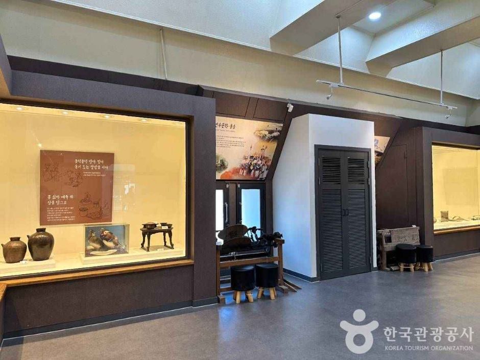 thumbnail-망향의 동산(횡성)-18