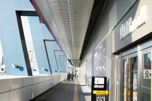 I'Park Mall (Sucursal de Yongsan) (아이파크몰 용산점)