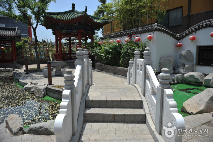Incheon China Town (인천 차이나타운)