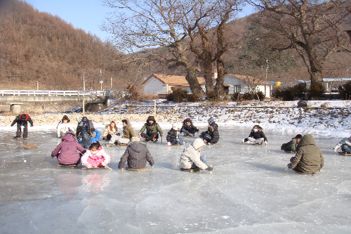 Centre des expériences des cultures coréennes à Jecheon (한국전통문화체험학교)