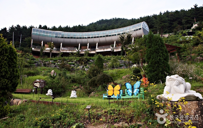 지리산생태과학관 사진1