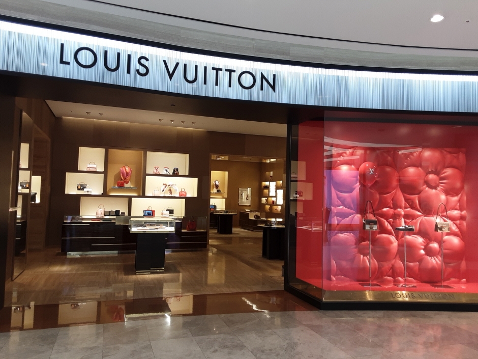 Louis Vuitton - Lotte World Tower Branch [Tax Refund Shop] (루이비통 롯데 월드타워점)