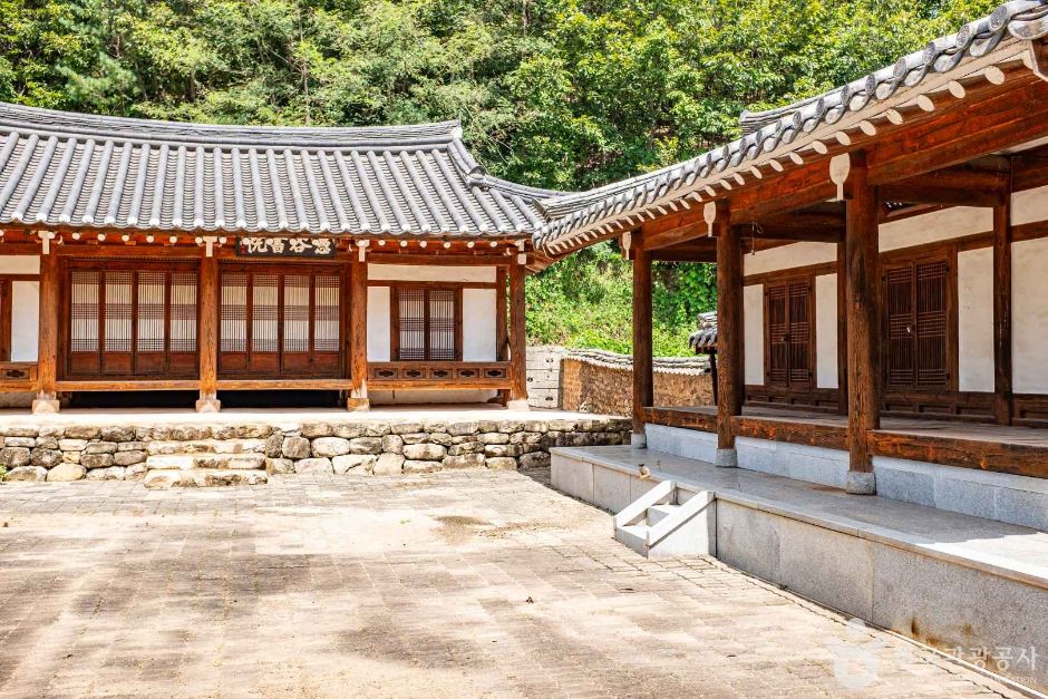 우곡서원