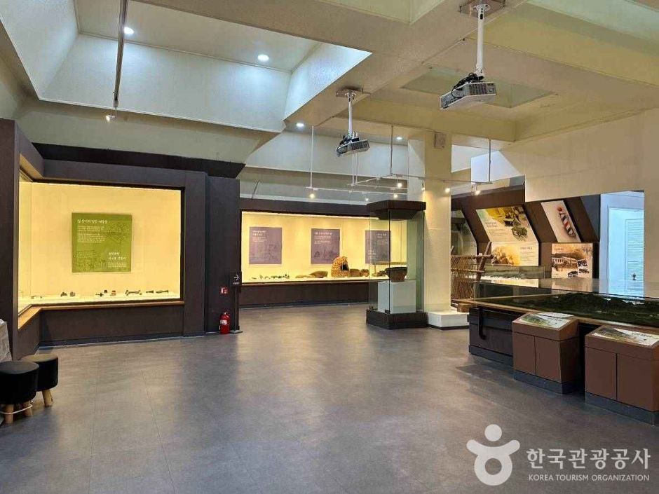 thumbnail-망향의 동산(횡성)-19