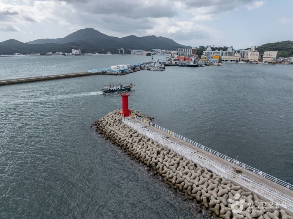 thumbnail-동호항방파제-8