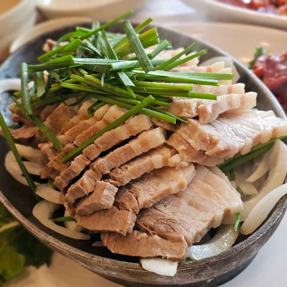 thumbnail-동죽이네-5