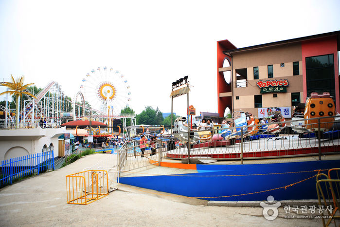 Children’s Grand Park (서울 어린이대공원)