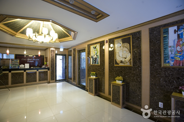 Chae Seok Resotel Oakvill (채석리조텔오크빌)
