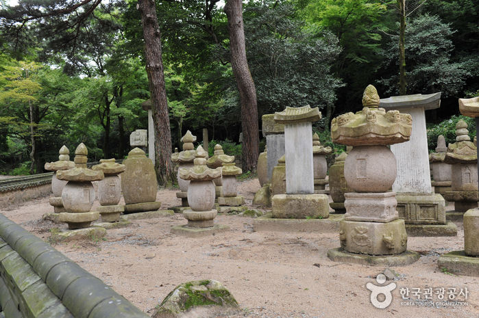 Templo Daeheungsa (대흥사) [Patrimonio de la Humanidad de la Unesco]