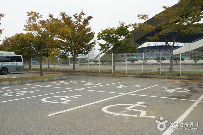 Gwangju World Cup Stadium (광주월드컵경기장)