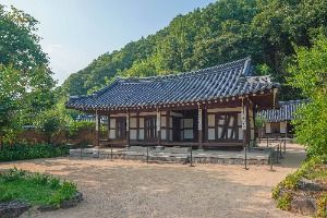 호암 이병철선생 생가