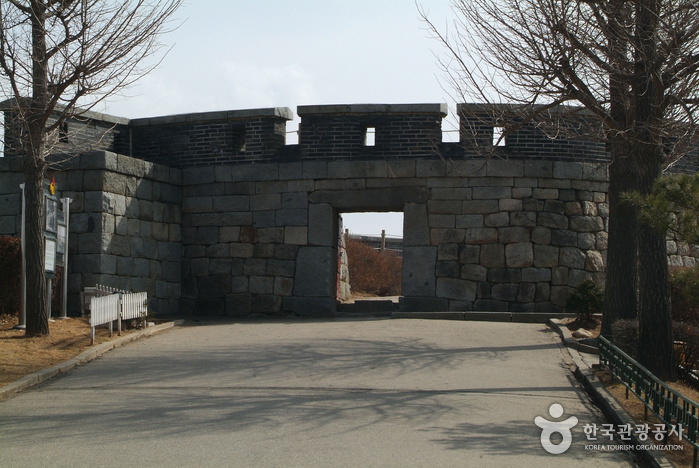 Chojijin Fortress (초지진)