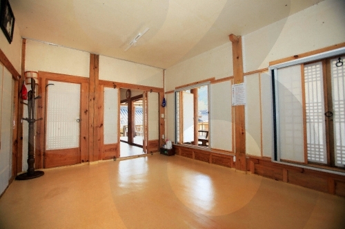 Nongam House (Head Household of the Nongam Descendants) (농암종택)