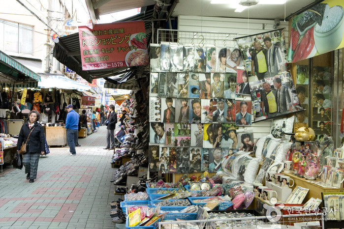 Rue Arirang du Marché Gukje (국제시장 아리랑거리)