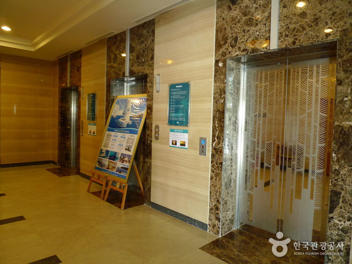 Sun Cruise Resort & Yacht (썬크루즈)