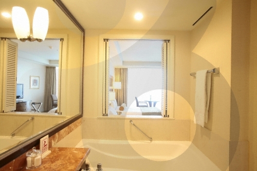 Ramada Plaza Jeju Hotel (라마다프라자 제주호텔)