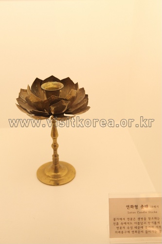 Lighting Museum (필룩스 조명박물관)