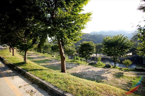 Banghwadong Natural Recreation Forest (방화동자연휴양림)