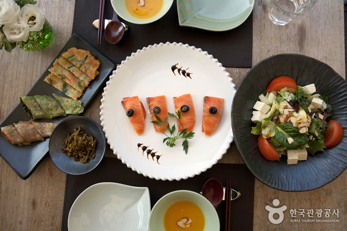'소소한 풍경'의 전채 요리