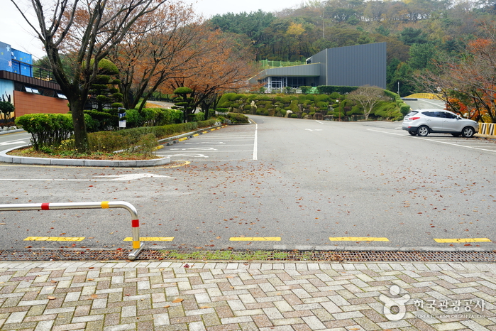 釜山廣域市金蓮山青少年修練院(부산광역시 금련산청소년수련원)