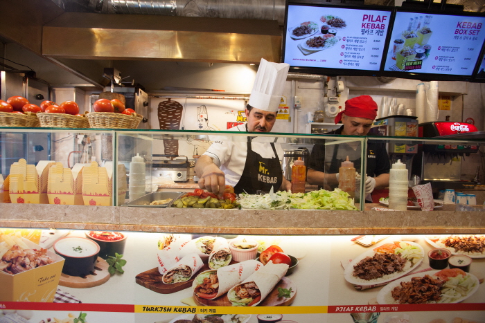 Mr.Kebab-Itaewon Branch (미스터케밥 이태원점)