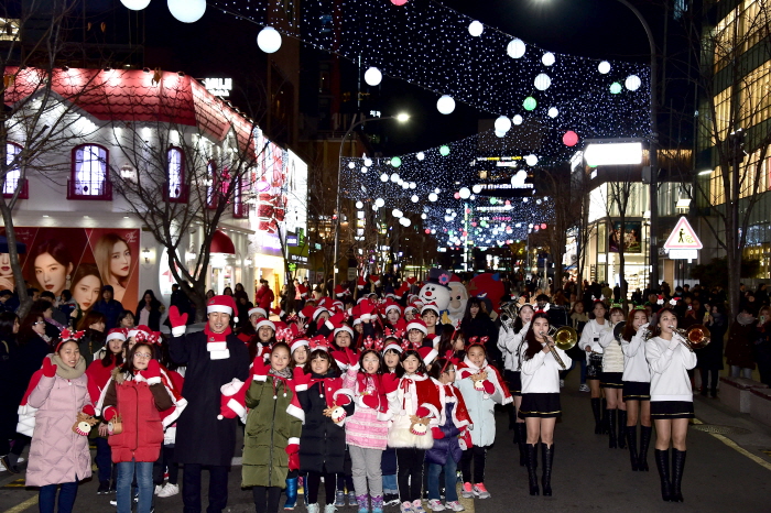 Marché de Noël 2019 à Sinchon (신촌 크리스마스마켓 2019)