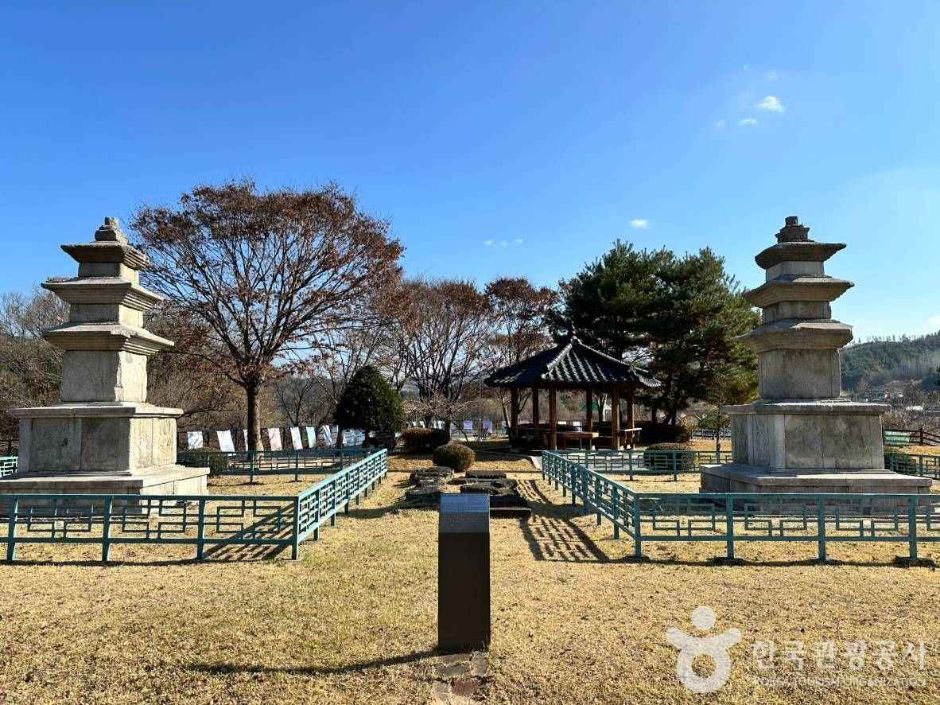 thumbnail-망향의 동산(횡성)-21