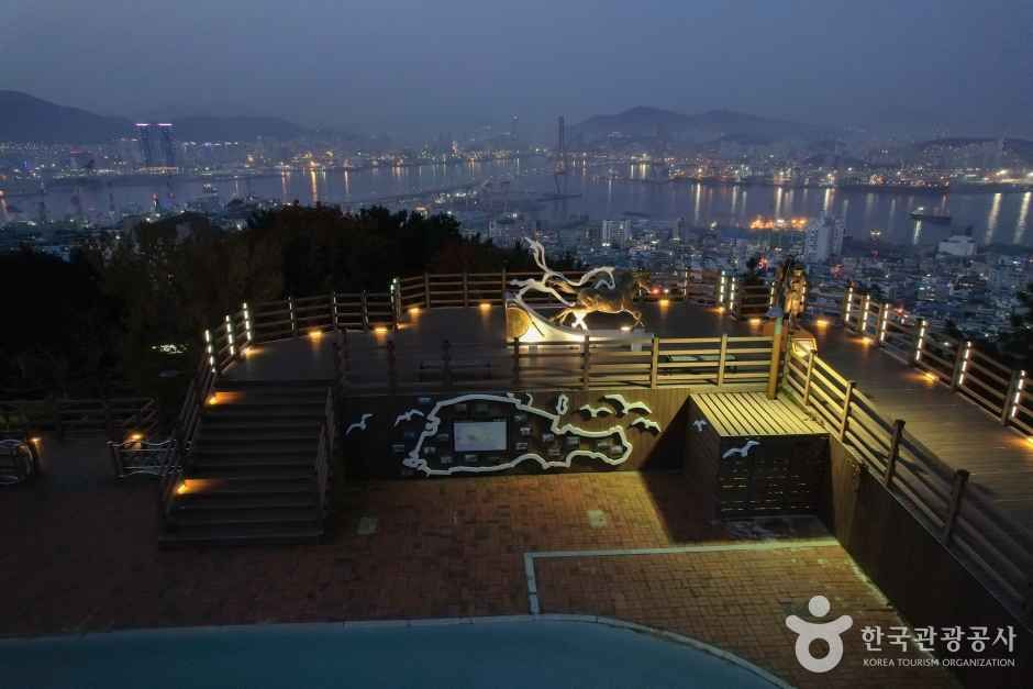 청학배수지 전망대