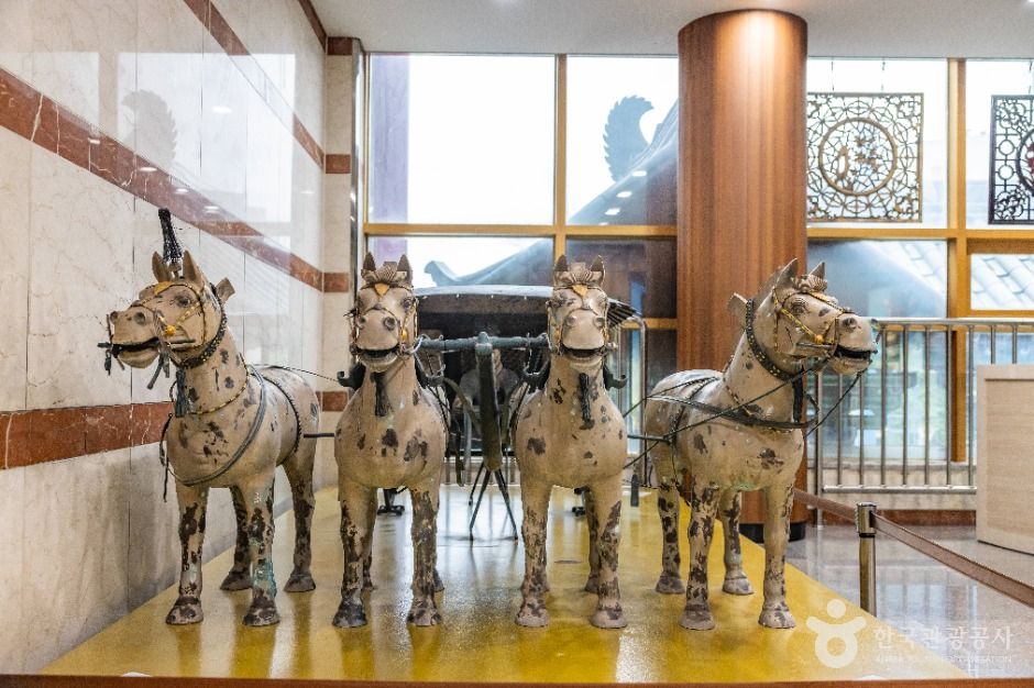 thumbnail-한중문화관-32