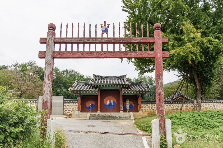 thumbnail-양지향교-4