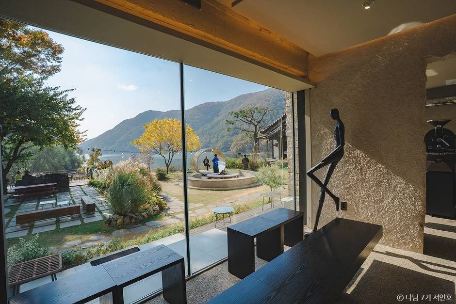 안성 가을 여행 서울 근교 당일치기 단풍 명소_호수정감_2-3