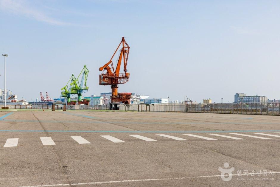 thumbnail-인천항 제8부두-1