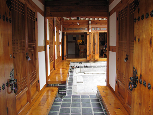 Anguk Guest House (안국게스트하우스)