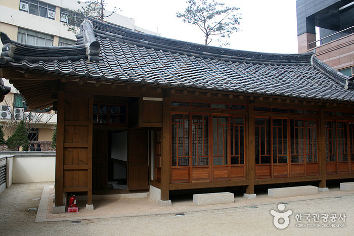 Antigua Residencia de Seo Sang-don (서상돈 고택)