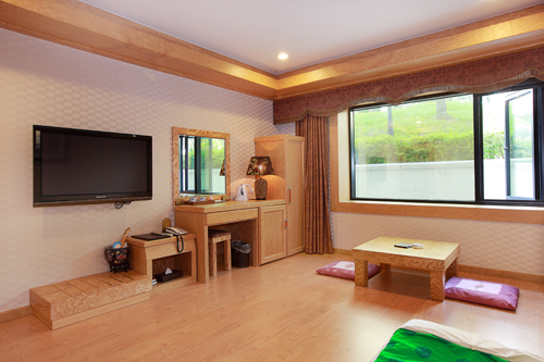 Gunsan Riverhill Tourist Hotel (군산리버힐관광호텔-워커힐관광호텔)