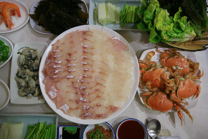 한 마리로 즐기는 다양한 맛, 창원시 진해 대구