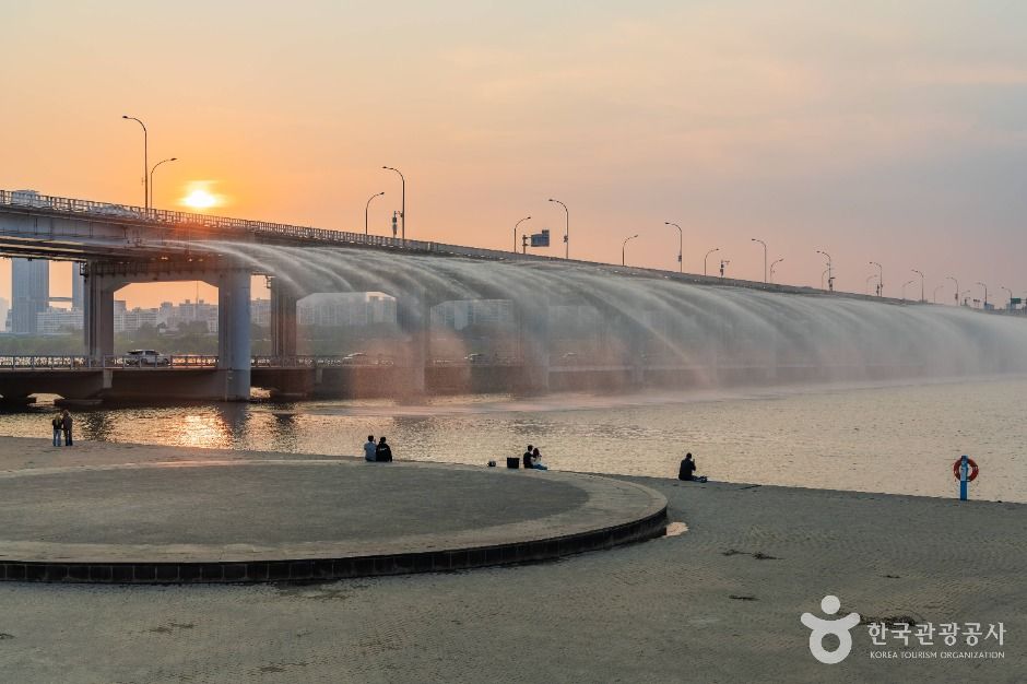 반포대교 달빛무지개분수