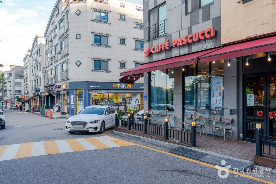 중앙호수공원 카페거리