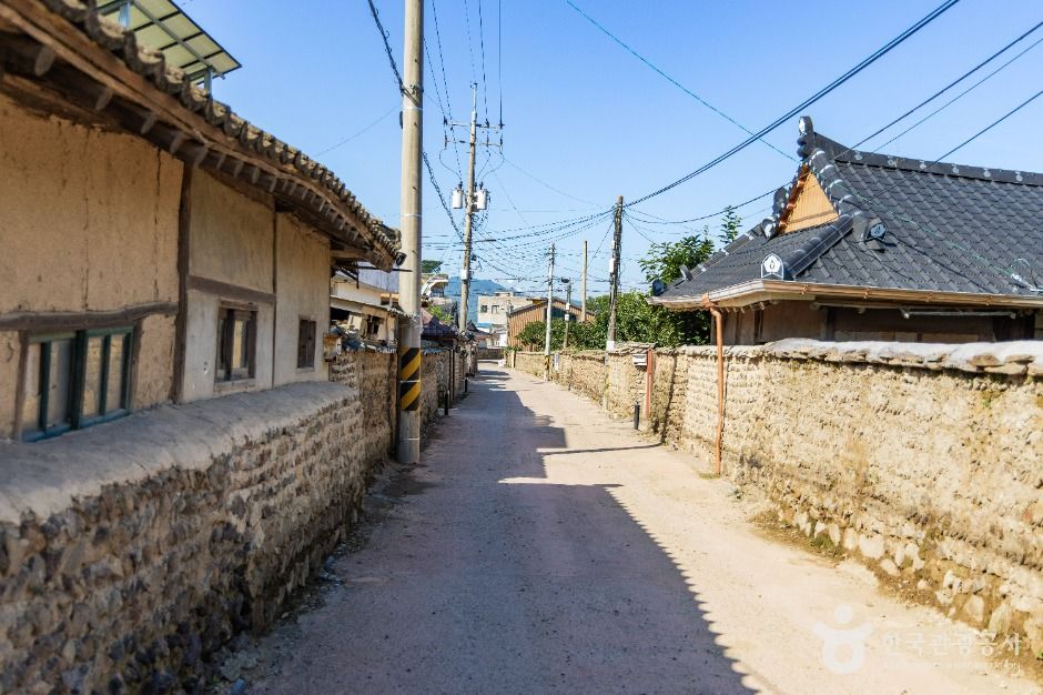강진 병영마을 옛 담장