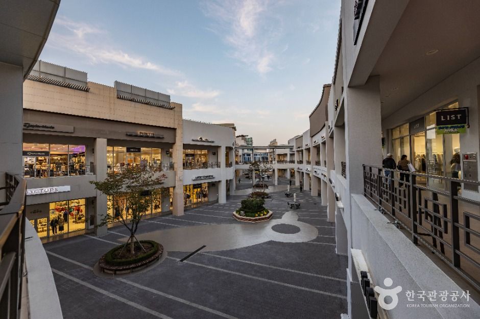 김해_롯데프리미엄아울렛 김해점 (1)