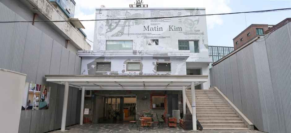 Matin Kim Seongsu Flagship Store [Tax Refund Shop](마뗑킴 성수 플래그십 스토어)